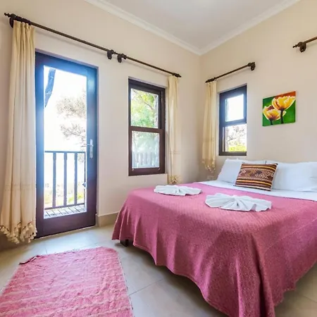 Gebze Sleeps 9 Pool Air Con Wifi Villa Selimiye (Aegean)